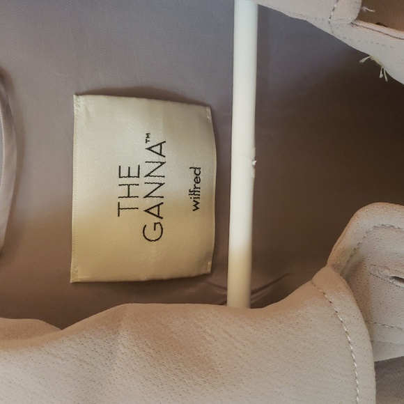 The Ganna Wilfred Oversized Button Shirt - Picture 2 of 9